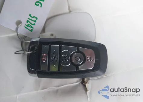 2019 Ford Fusion Hybrid Titanium from USA, damaged, VIN 3FA6P0RU8KR208230